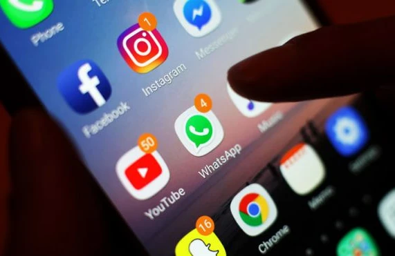 İNANILMAZ: Feysbuk bu istifadəçilərə PUL ÖDƏYƏCƏK - Profilinizi...