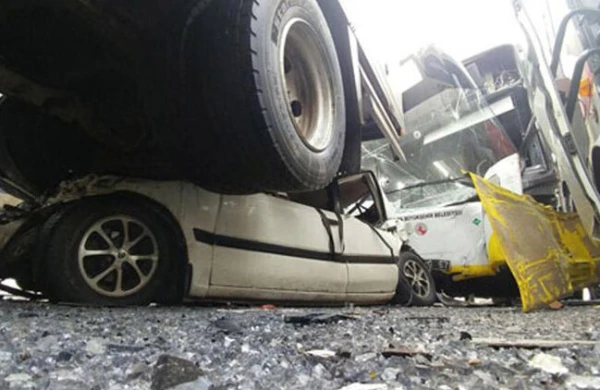 Azərbaycanda yol qəzası: 11 nəfər ölüb