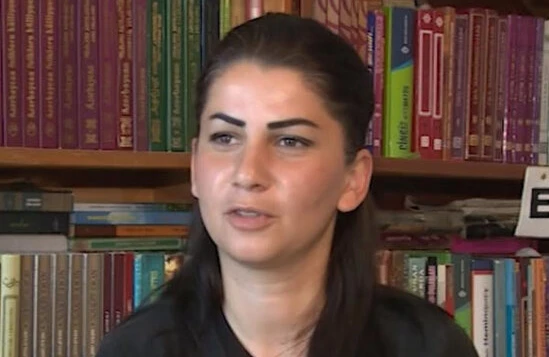 Azərbaycanda qadından ŞOK  cinayət!  Maskalı  kişilərlə  birlikdə   bibisinin  evinə  girib...