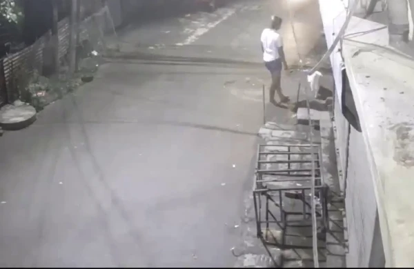 Gecə saatlarında itini gəzdirən qadının başına görün nə oyun açdılar