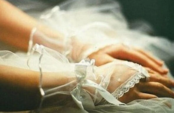 17 yaşlı gəlin bakirə çıxmadı və... - Azərbaycanda toy günü TÜKLƏRİ BİZ-BİZ EDƏN HADİSƏ