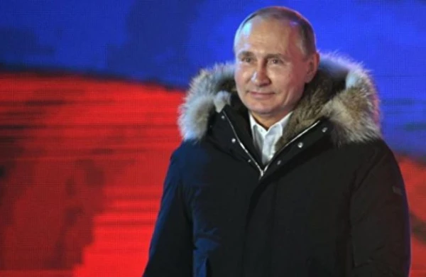 Putinin zəhərlənmək qorxusu: G-20 sammitinə də öz termos-fincanıyla gəldi – Video