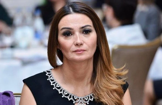 Prezident Qənirə Paşayevanı təltif edib