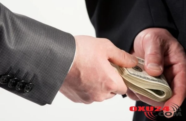 Gömrük polkovniki işdən qovuldu - Rüşvətə görə