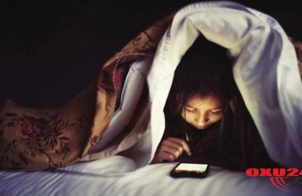 Gecəyarı smartfondan çox istifadə bu xəstəliyi yaradır - XƏBƏRDARLIQ