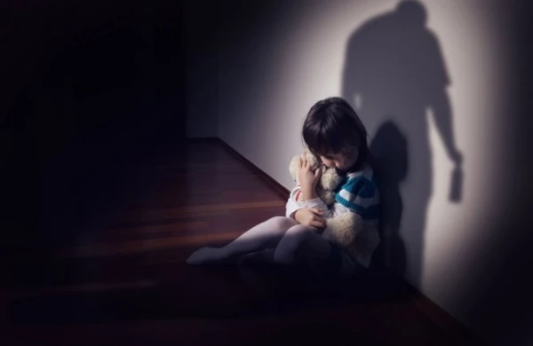 Azərbaycanda QANDONDURAN CİNAYƏT: Əmisinin 3 gəlini ilə cinsi əlaqəyə girdi, evini yandırdı, maşına bağlayıb...