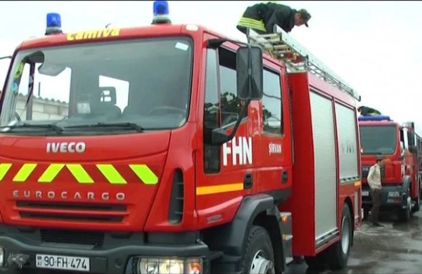 Son dəqiqə! Mərkəzi bazar yanır