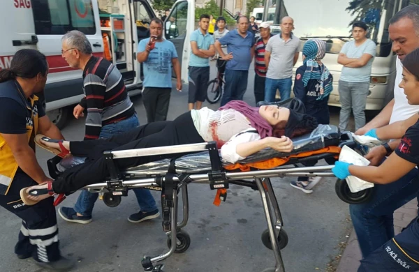 DƏHŞƏTLİ HADİSƏ: Hamilə arvadını yad kişi ilə tutan ər onu qarnından güllələdi