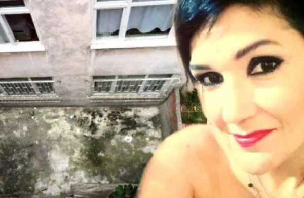 Binanın həyətində çılpaq qadın cəsədi görənlər dəhşətə gəldi - FOTO