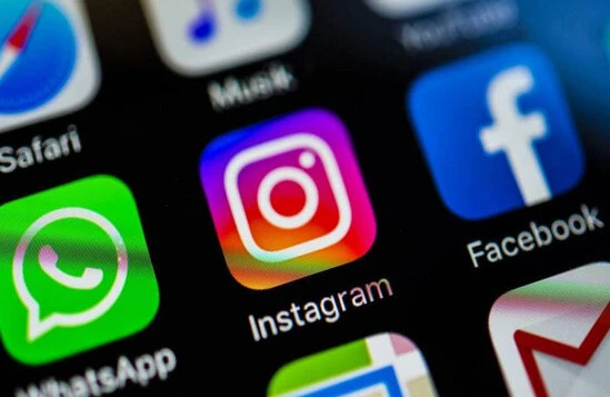 TƏCİLİ: Azərbaycanda Facebook, WhatsApp, Instagram ÇÖKDÜ - FOTO