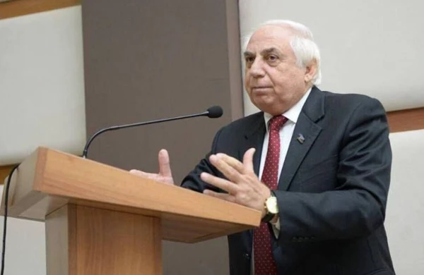 "Azərbaycanda pulu olan adam korrupsioner kimi təqdim olunur" — Hadi Rəcəbli