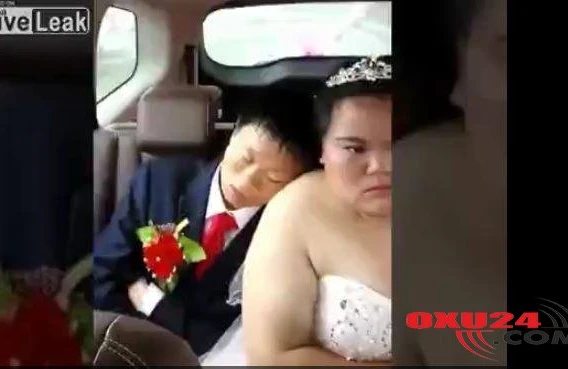 Bəy maşında yatdı, gəlin əsəbiləşdi -Toydan gülməli VİDEO