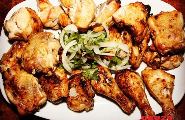 Çolpa kababını hindistanlı turistə 40 manata satdılar - FOTO