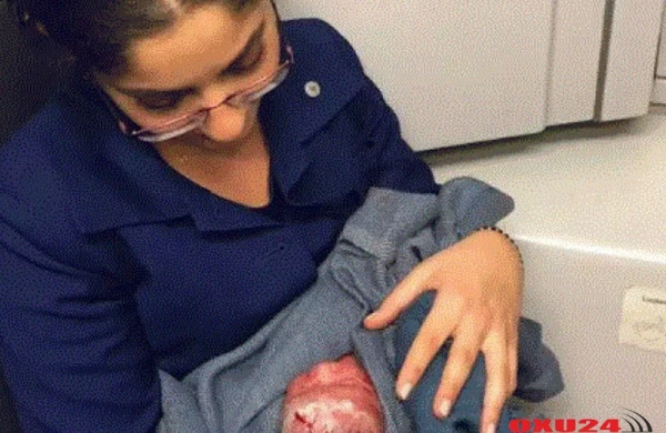 Hamilə qadın təyyarədə doğdu– Doğumu ekipaj üzvləri aparıb