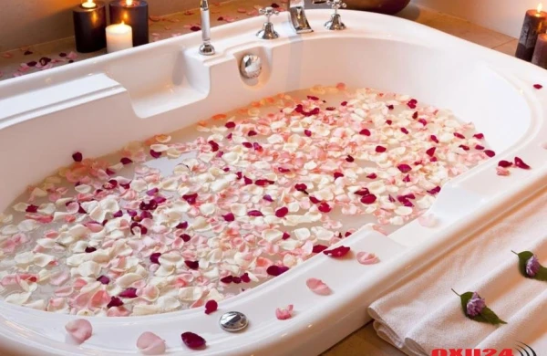 Dərini cavanlaşdıran ətirli vannalar