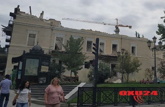 Bakıda tarixi bina sökülür? – Açıqlama