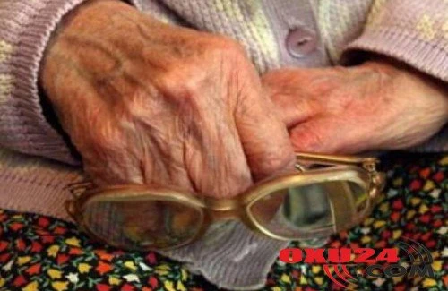 Yaşlı qadına zor tətbiq edib, qızıllarını aldılar - XIRDALANDA