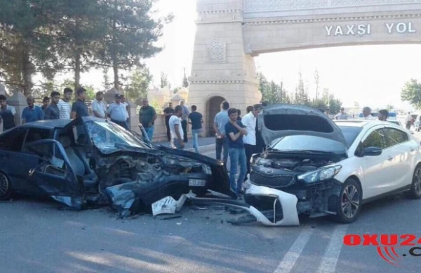 Azərbaycanda dəhşətli avtomobil qəzası - Maşınlar bir-birinə girdi