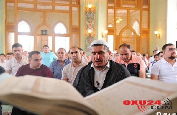 Azərbaycanda bayram namazı qılınıb — FOTOLAR