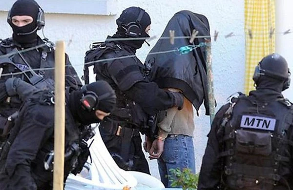 Vəkil sirrləri açdı: MTN sabiq naziri necə tutub?