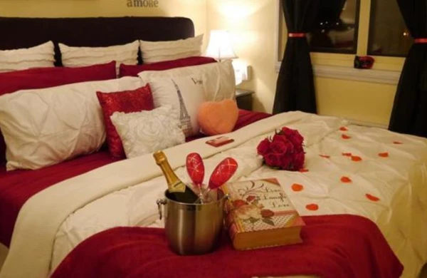 57 yaşlı qadın tanış olduğu gənc oğlanı bir gecəlik evinə çağırdı... - Sonrası HAMINI ŞOK EDƏCƏK