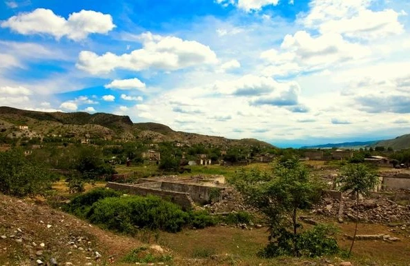 Qubadlısız 26 il...