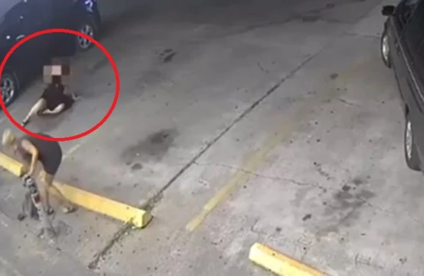 Klubdan çıxan sərxoş qadınlar əlbəyaxa dava etdi -Gecə baş vermiş hadisə