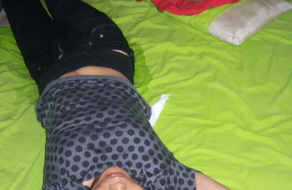 Oteldə kişi ilə gecə keçirən qadın ağır zədələr aldı - REANİMASİYADADIR