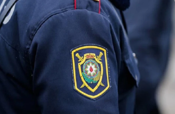 Azərbaycanda polis əməkdaşı DƏHŞƏTLİ QƏTL TÖRƏTDİ – Qadının başını kəsib qaçdı