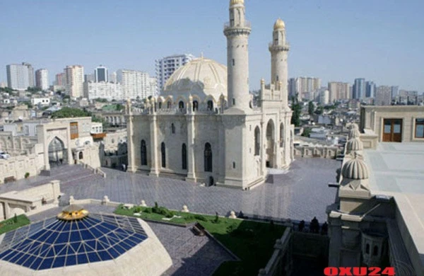 Bakıda Aşura günü - Nələr olar, nələr yox?