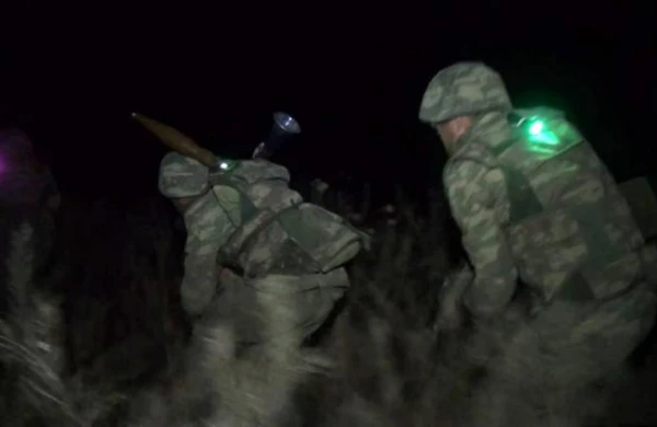 Prezident təsdiq etdi: Ordumuz  10.000 nəfərədək şəxsi heyətlə...