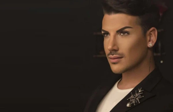 İntim videosu yayılan müğənni ölkədən getdi