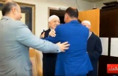 Daha bir televiizya Fətullah Gülənin evindən reportaj hazırladı