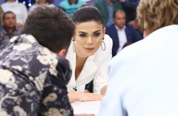 Səs toplaya bilmədi - "Maşından" getdi