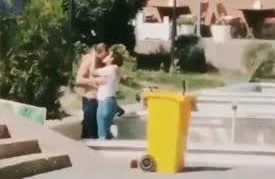 Bakı bulvarında biabırçılıq: Qızla oğlan millətin gözü qarşısında əxlaqsızlıq etdi