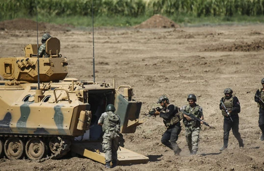 SON DƏQİQƏ! İran Türkiyə sərhədinə qoşun yığdı