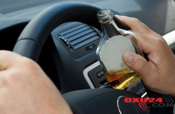 Məşhur müğənni sərxoş halda YAXALANDI