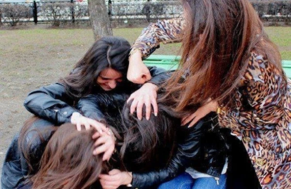 Bakıda qadınlar arasında əlbəyaxa dava düşdü - 1 nəfər xəsarət aldı