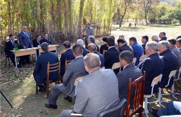 Daşkəsənin icra başçısı meşədə qəbul keçirdi — FOTOLAR