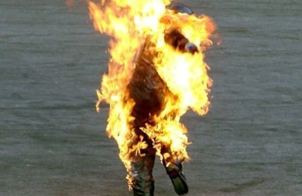 Bakıda dəhşət! Xəyanətdə şübhələnib arvadını və qayınansını öldürüb yandırdı