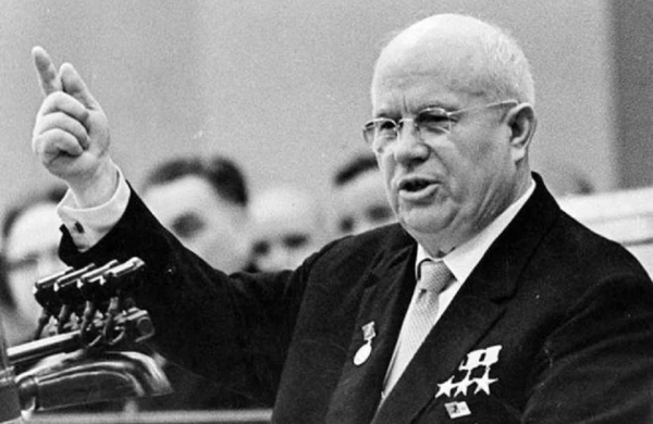 Xruşşov Qarabağı istəyən Mikoyanı necə susdurdu? – Bakı səfərinin maraqlı detalları