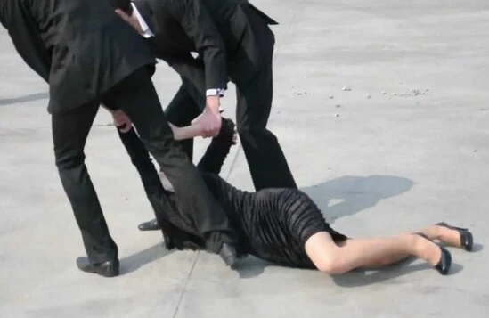 Bakıda İNANILMAZ HADİSƏ – Azyaşlı qızı oğurlayıb başına oyun açdılar