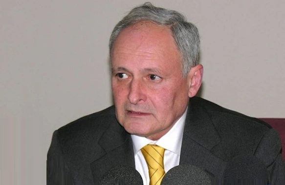 Səhiyyə Nazirliyi ləğv edilir – Daha bir nazirə böyük səlahiyyətlər veriləcək