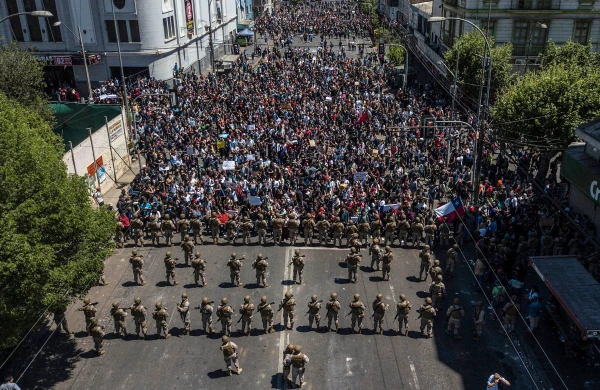 1 milyona yaxın adam etiraz aksiyalarına qoşuldu