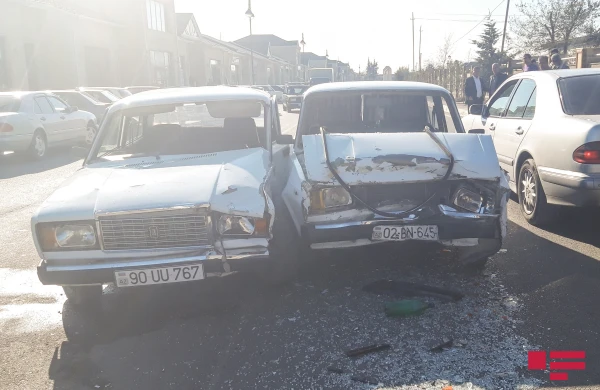 Ucarda ağır qəza: yaralılar var