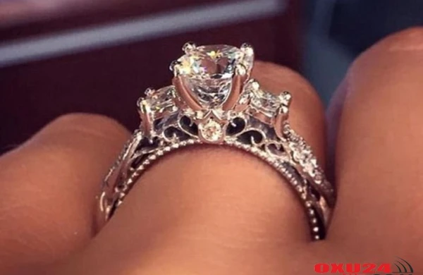 Bakıda 40 min dollarlıq brilyant oğurlandı