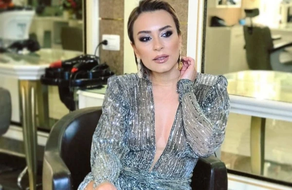 Xalq artisti Tünzalə Ağayeva 2 milyon insanı təhqir etdi: "Zir-zibil istəmirəm" - VİDEO