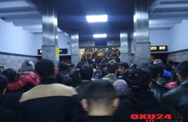 Metroda sıxlıq, sərnişinlərin çıxışında problem yarandı