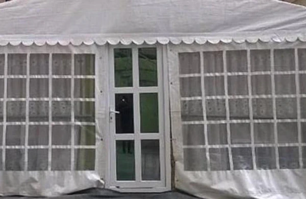 Azərbaycanlı müğənniyə — AĞIR İTKİ - FOTO