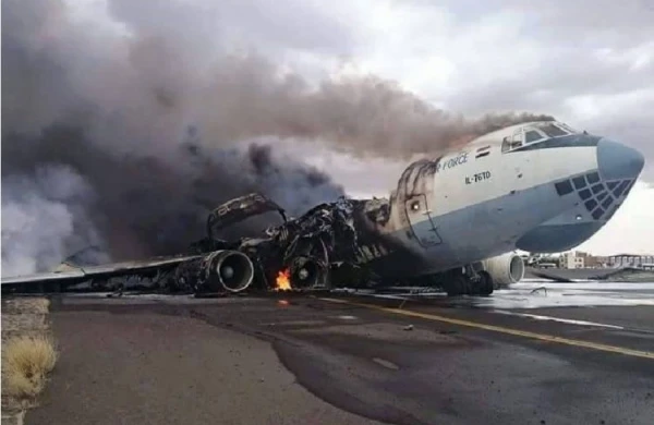 SON DƏQİQƏ: Dünya ŞOKDA - Bu ölkənin beynəlxalq hava limanı BOMBALANDI